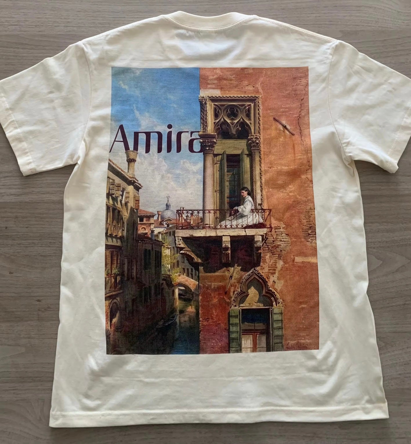 Amira Tshirt